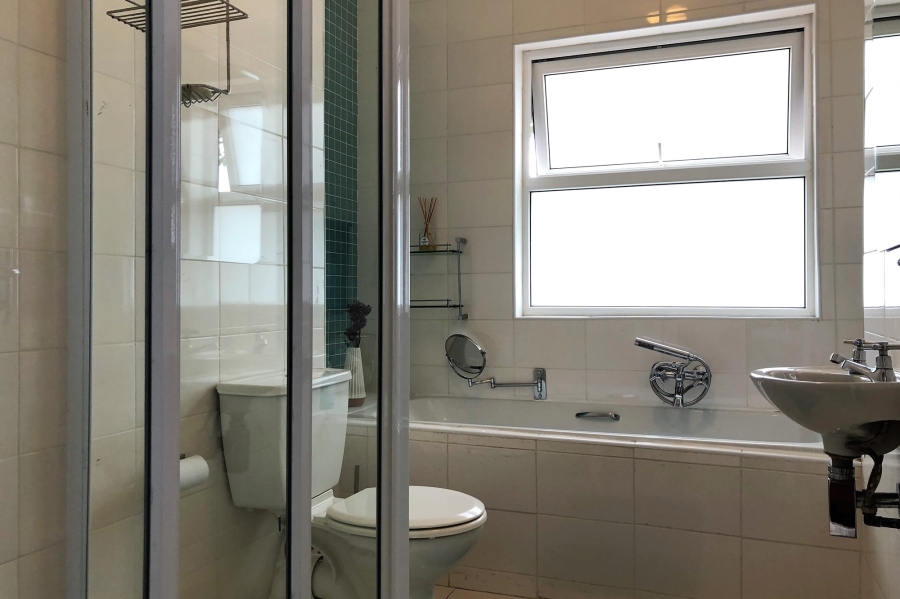 To Let 3 Bedroom Property for Rent in Sunningdale Western Cape